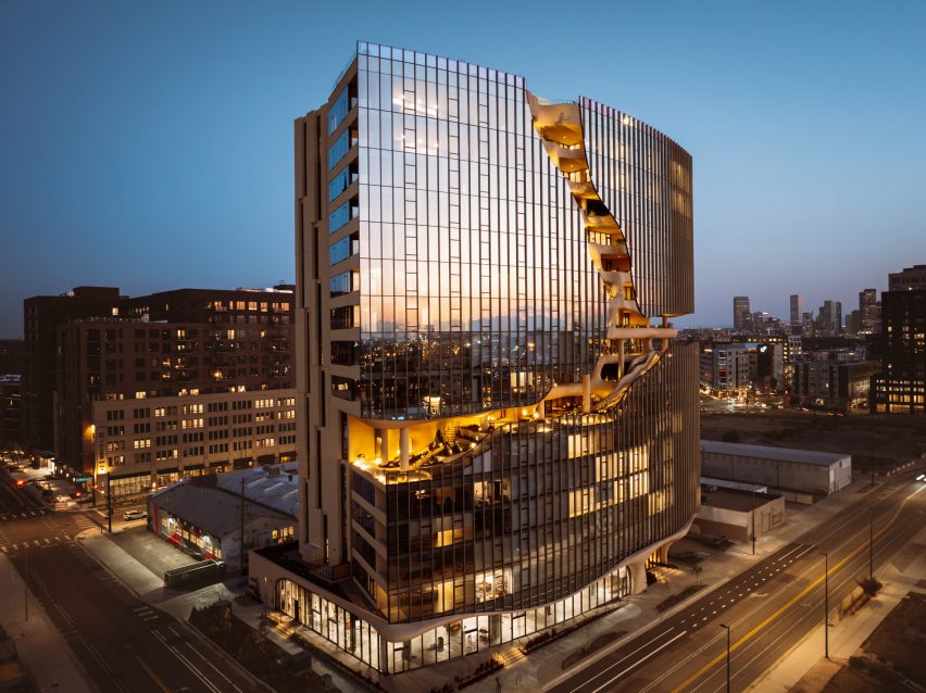 denver-canyon-building-mad-architects_dezeen_2364_col_3-852x638